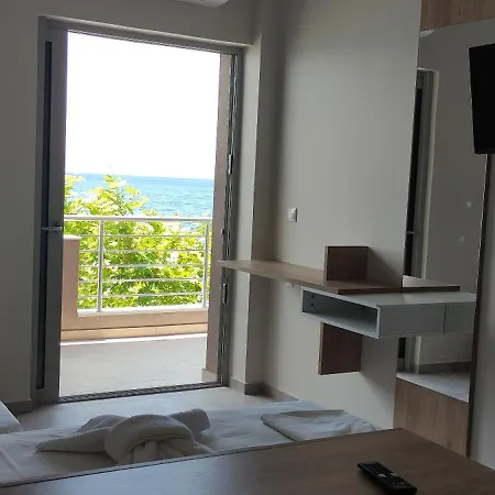 Mangata Seaside Διαμέρισμα
