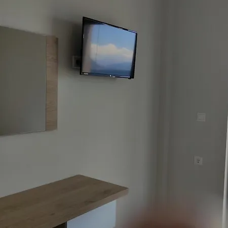 Mangata Seaside Διαμέρισμα Ροβιές