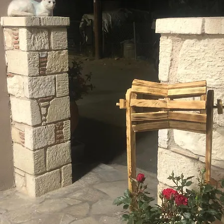 Mangata Seaside Ροβιές