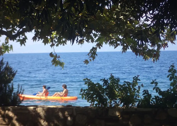 דירה Mangata Seaside *