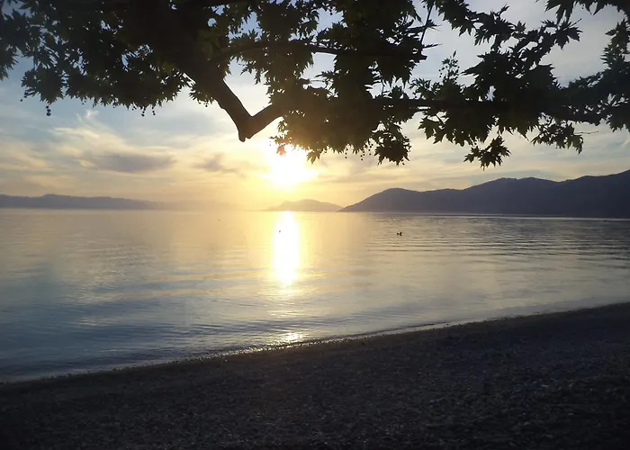 Mangata Seaside דירה